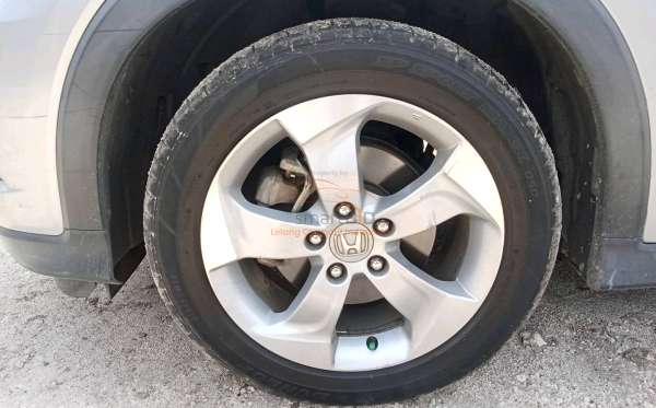 HONDA  HRV  RU1 1.5 S