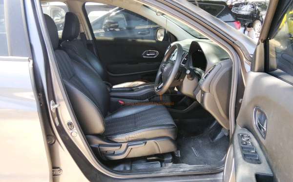 HONDA  HRV  RU1 1.5 E CVT