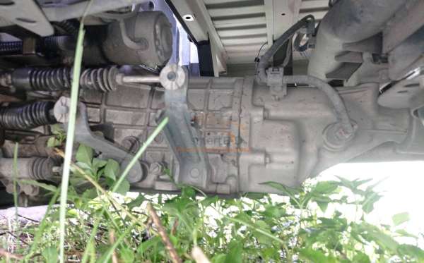 MITSUBISHI L 300 PU