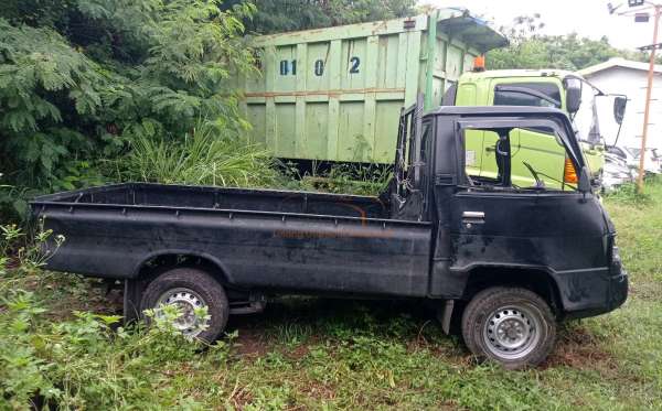 MITSUBISHI L 300 PU