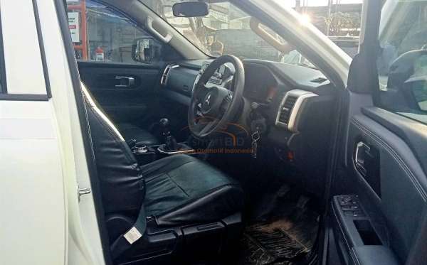 MITSUBISHI  TRITON DC GLS 4X4