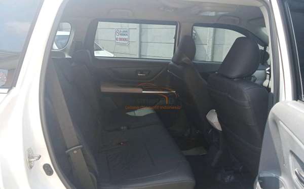 TOYOTA VELOZ 1.5 Q CVT