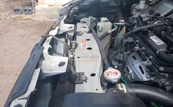 TOYOTA VELOZ 1.5 Q CVT