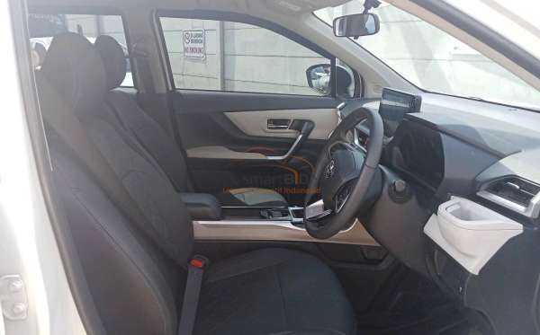 TOYOTA VELOZ 1.5 Q CVT
