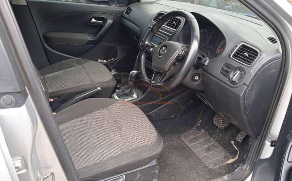 VOLKSWAGEN  POLO 1.2  GT