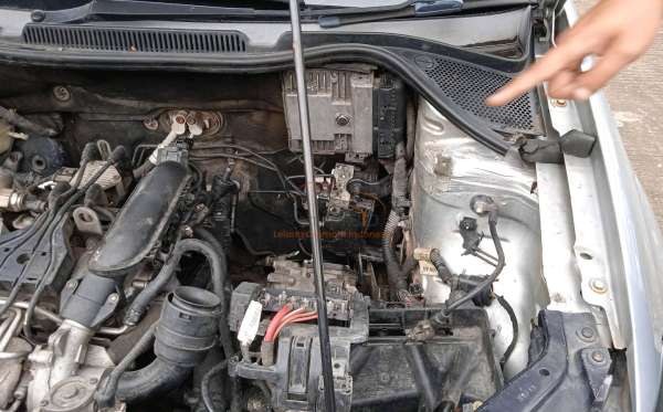 VOLKSWAGEN  POLO 1.2  GT