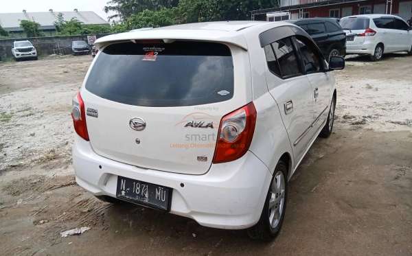 DAIHATSU AYLA 1.0 X