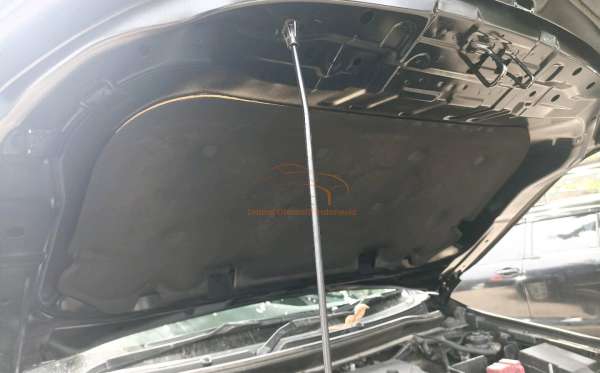 MITSUBISHI PAJERO SPORT DAKAR