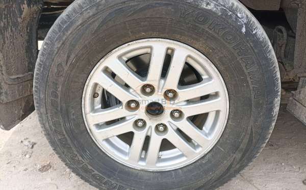 MITSUBISHI PAJERO SPORT DAKAR