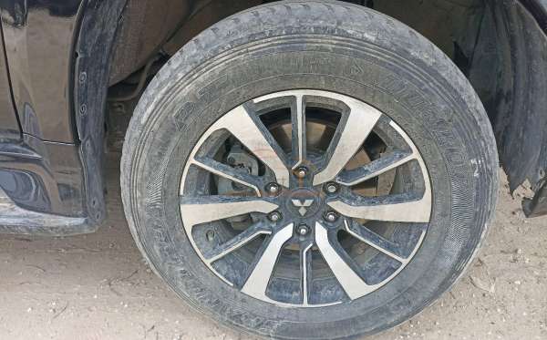 MITSUBISHI PAJERO SPORT DAKAR