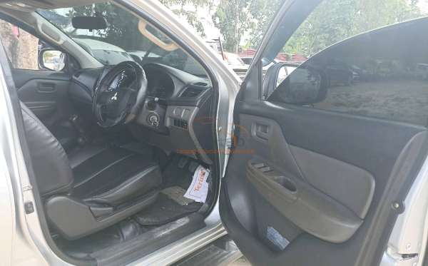 MITSUBISHI DC HDX 4X4