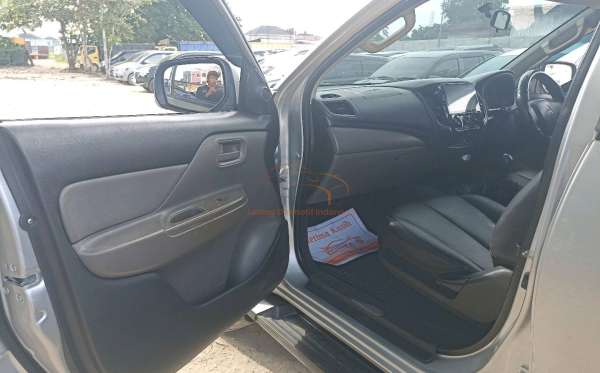 MITSUBISHI DC HDX 4X4