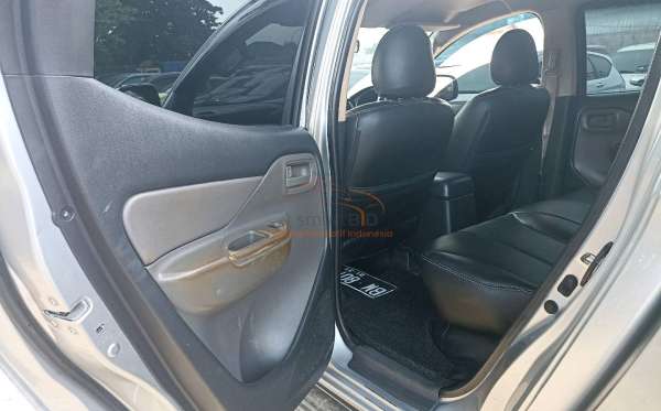 MITSUBISHI DC HDX 4X4