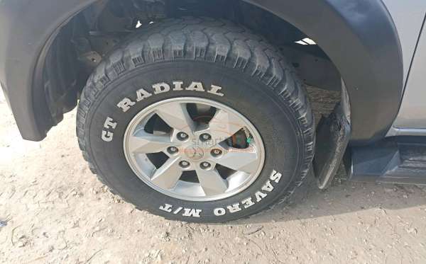 MITSUBISHI DC HDX 4X4