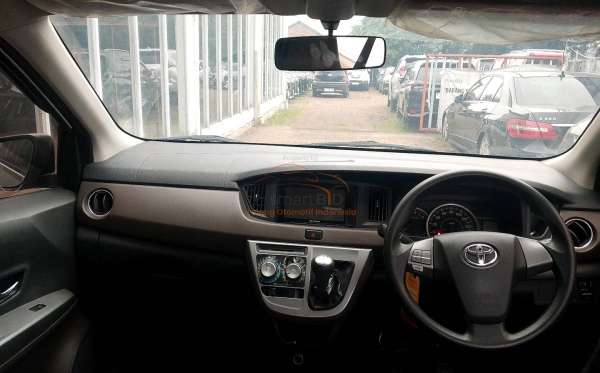 TOYOTA CALYA 1.2 G M/T