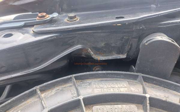 TOYOTA KIJANG INNOVA E