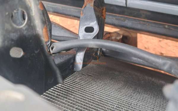 TOYOTA KIJANG INNOVA E