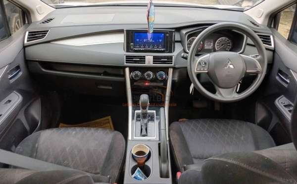 MITSUBISHI XPANDER 1.5L EXCEED