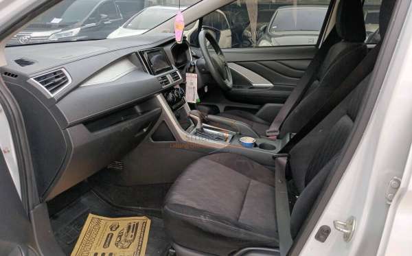 MITSUBISHI XPANDER 1.5L EXCEED