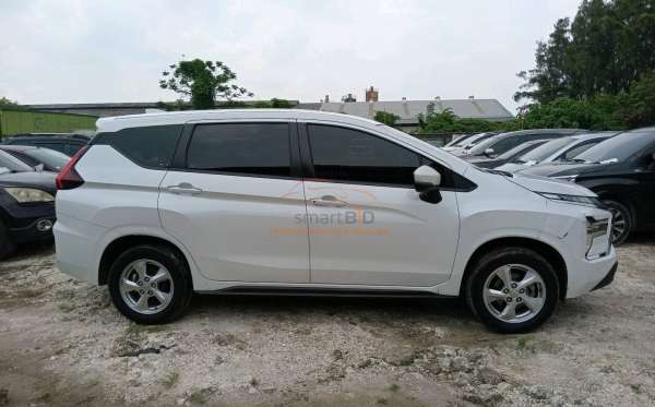MITSUBISHI XPANDER 1.5L EXCEED