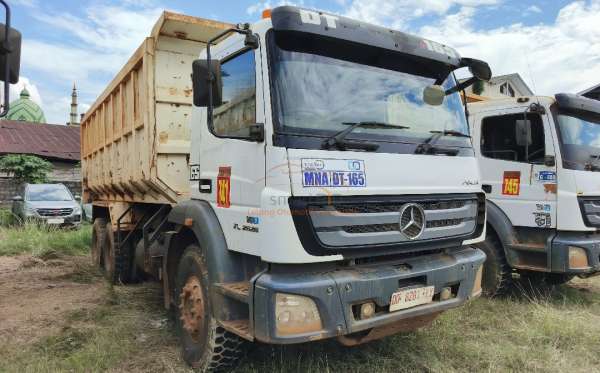 MERCEDES BENZ  AXOR  2528 CH (6X4)