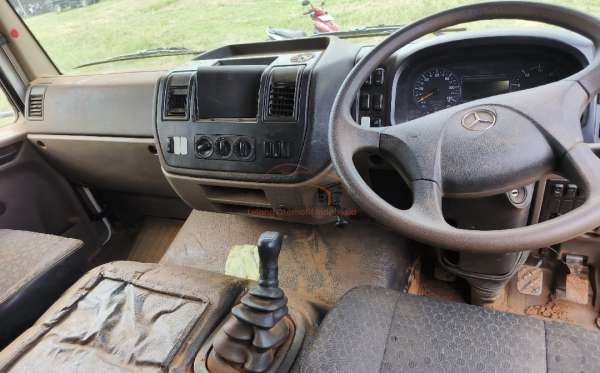 MERCEDES BENZ  AXOR  2528 CH (6X4)