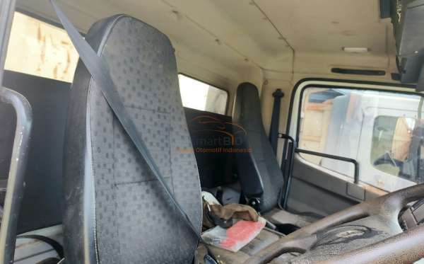 MERCEDES BENZ  AXOR  2528 CH (6X4)