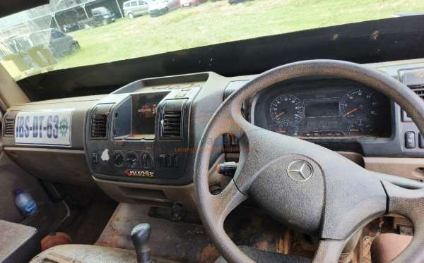 MERCEDES BENZ  AXOR  2528 CH (6X4)