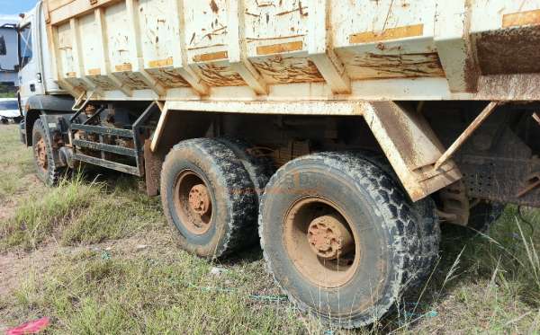 MERCEDES BENZ  AXOR  2528 CH (6X4)