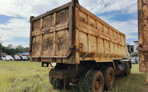 MERCEDES BENZ  AXOR  2528 CH (6X4)