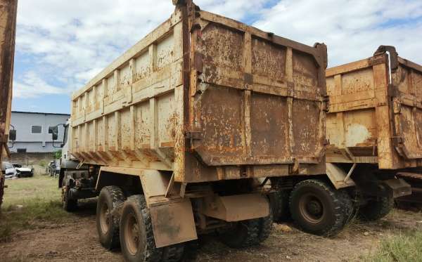 MERCEDES BENZ  AXOR  2528 CH (6X4)