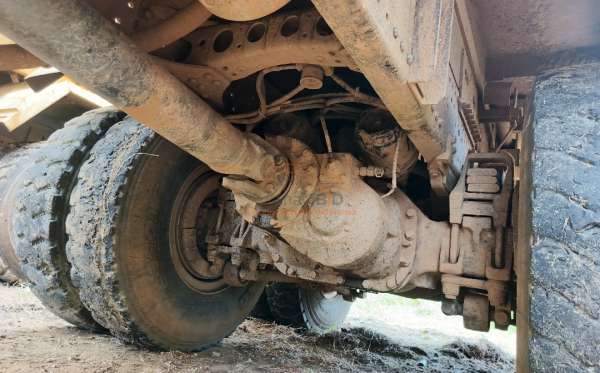 MERCEDES BENZ  AXOR  2528 CH (6X4)