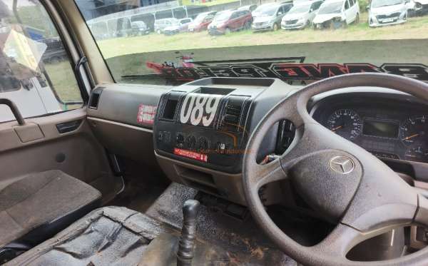 MERCEDES BENZ  AXOR  2528 CH (6X4)