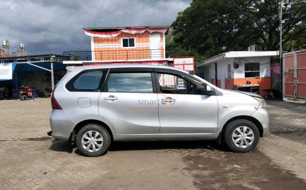 TOYOTA AVANZA 1.3 E