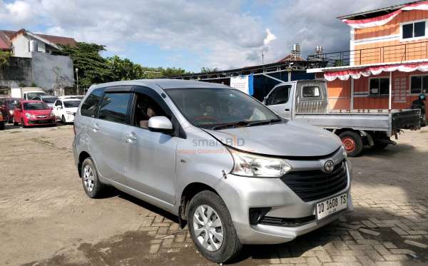 TOYOTA AVANZA 1.3 E