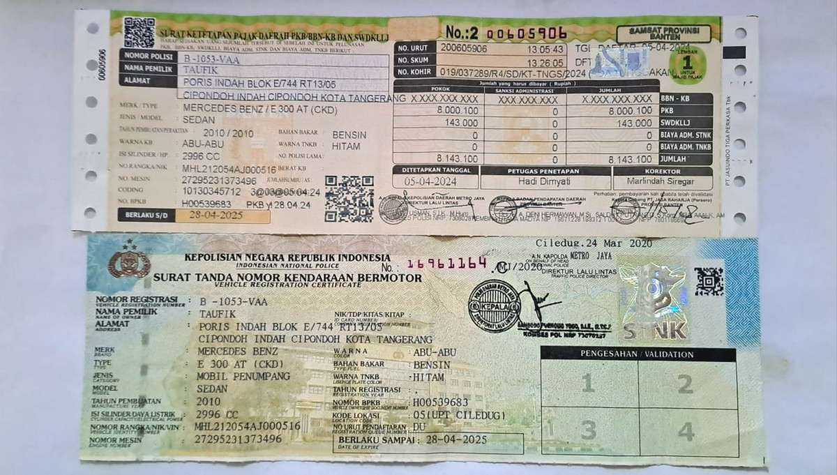 MERCEDES BENZ E 300 CKD AT