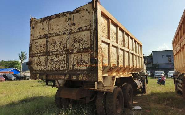 MERCEDES BENZ  AXOR  2528 CH (6X4)