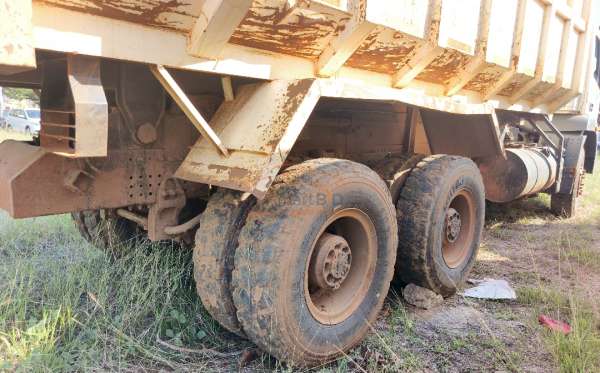 MERCEDES BENZ  AXOR  2528 CH (6X4)
