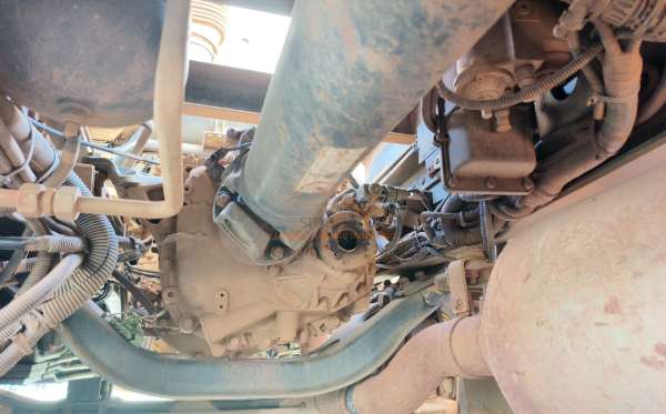 MERCEDES BENZ  AXOR  2528 CH (6X4)