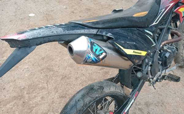 KAWASAKI D-TRACKER X 150