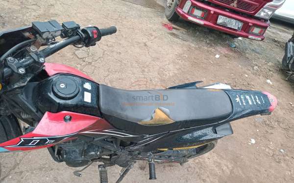 KAWASAKI D-TRACKER X 150