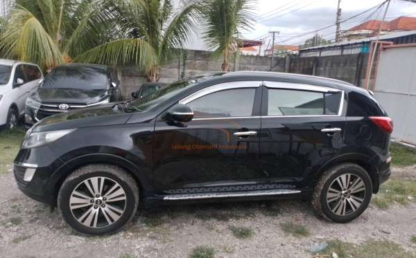 KIA SPORTAGE SE 20