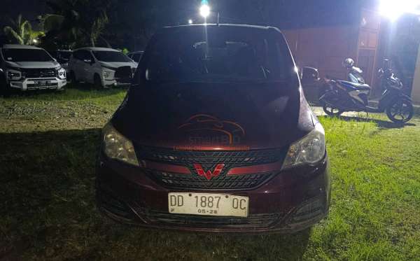 WULING CONFERO