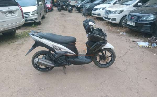 YAMAHA XEON