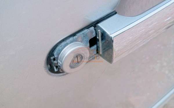 NISSAN GRAND LIVINA XV