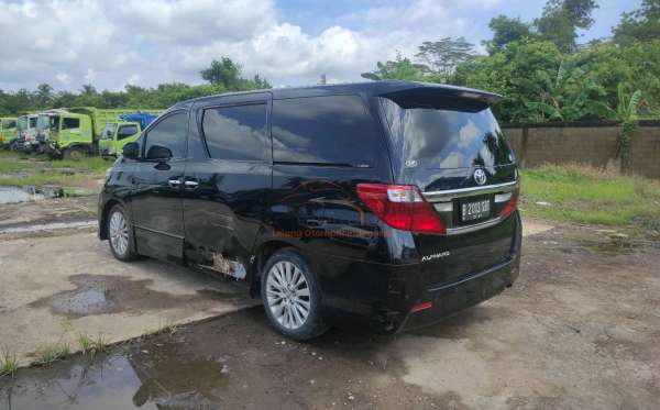 TOYOTA ALPHARD S 2.4