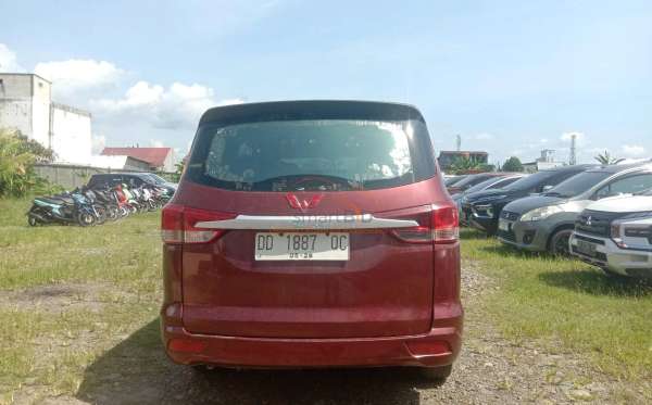 WULING CONFERO