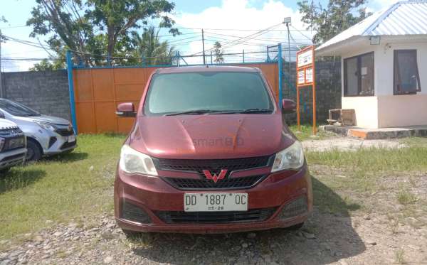 WULING CONFERO