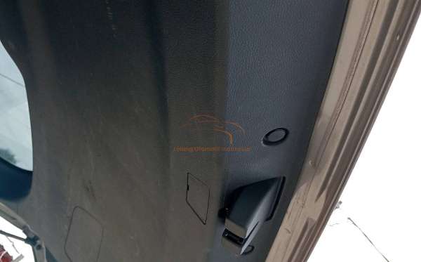 WULING CORTEZ 1.5 LUX