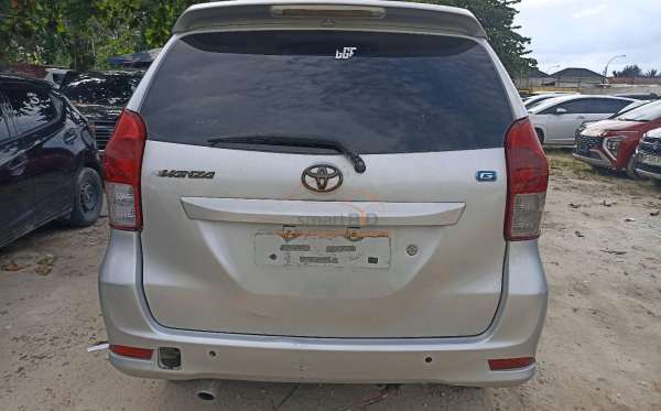 TOYOTA  AVANZA  1.3 E